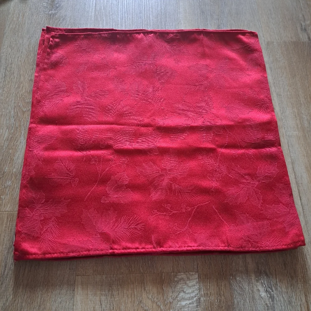 Lot of 6 Spode Romanian Burgundy Table Napkins Leaves Engraved Design